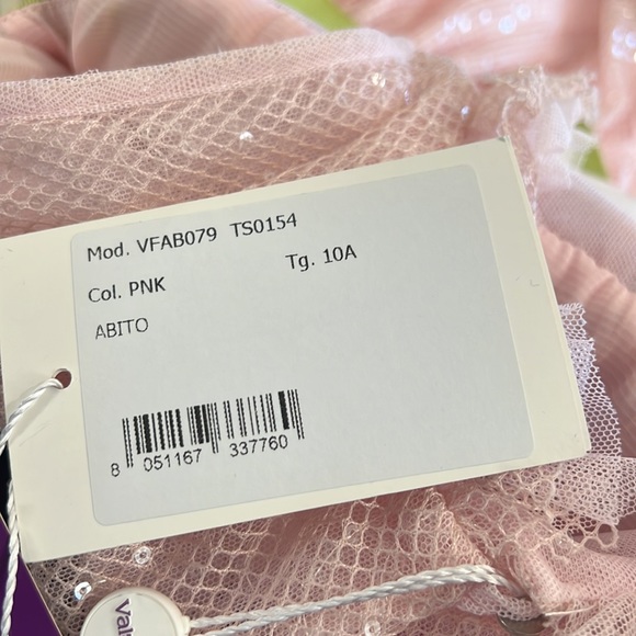 VAL & MAX**Gorgeous Sequined Lace Girls Party Dresses**Size 9 $419 - Picture 6 of 8